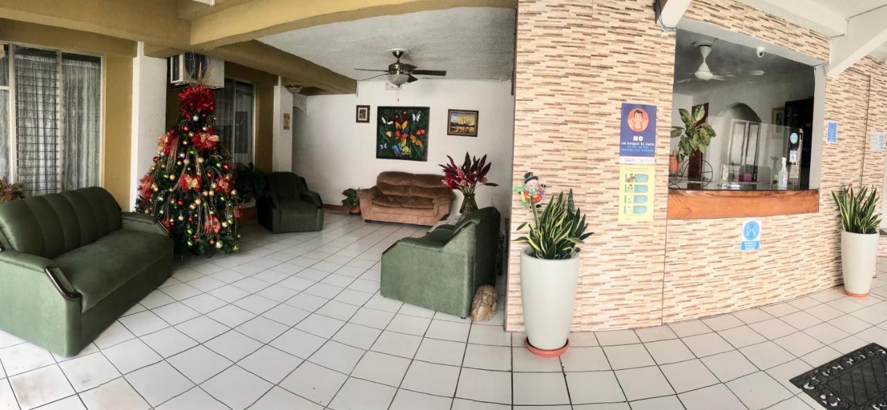Hotel Malinche Quepos Buitenkant foto